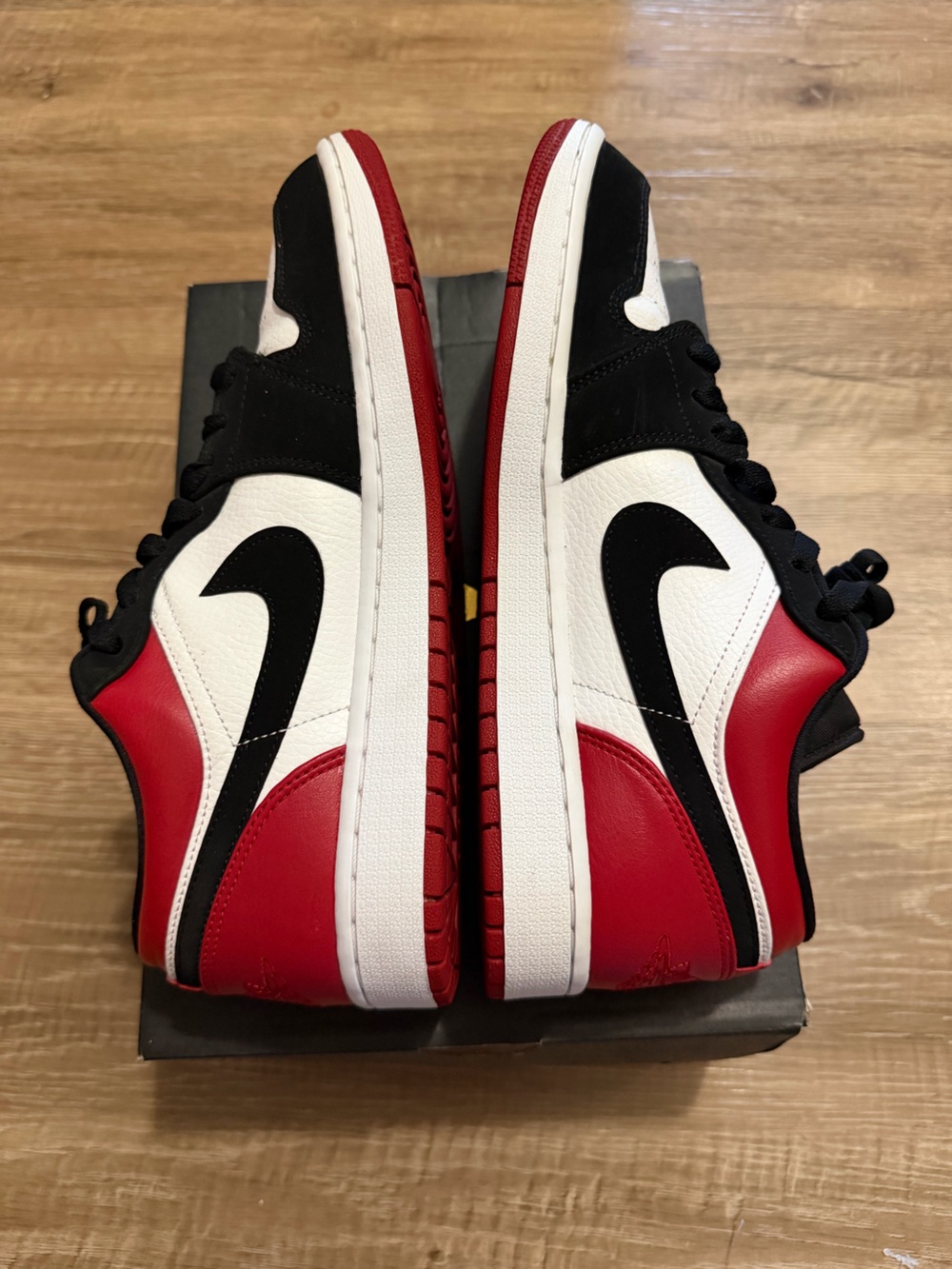 Air Jordan 1 low- Black/White/Red - Picture 6 of 9